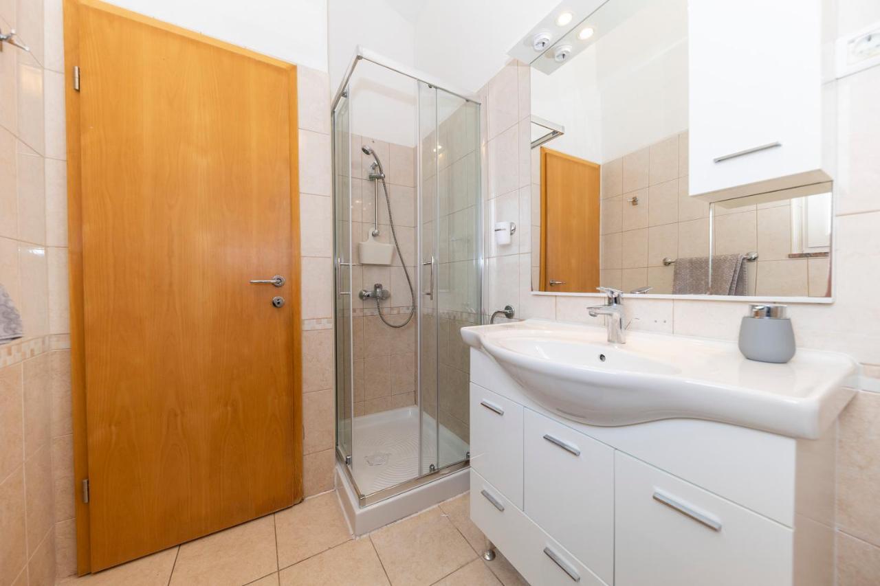 Apartments Leonarda Муртер Экстерьер фото